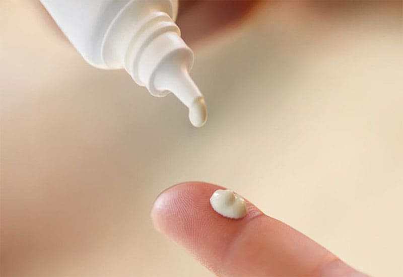 Nhóm thuốc bôi chữa trĩ ngoại