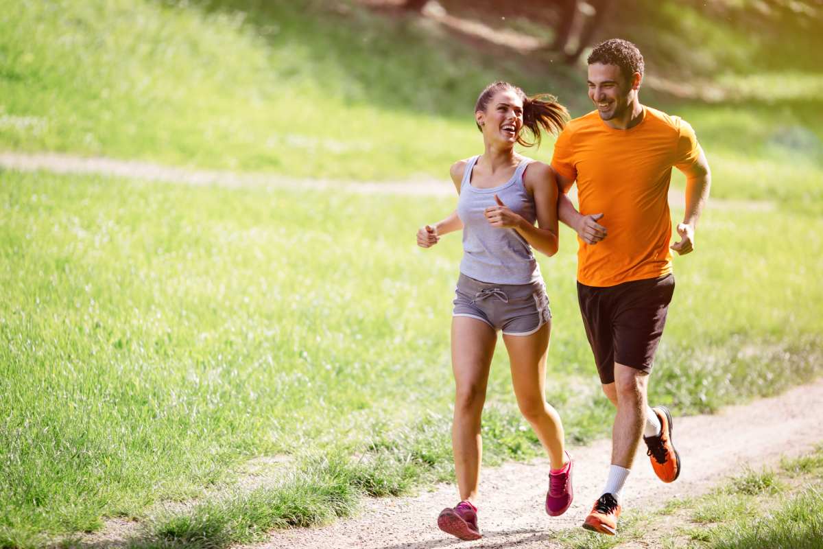 Điều trị bệnh trĩ để lâu năm bằng cách thay đổi chế độ sinh hoạt