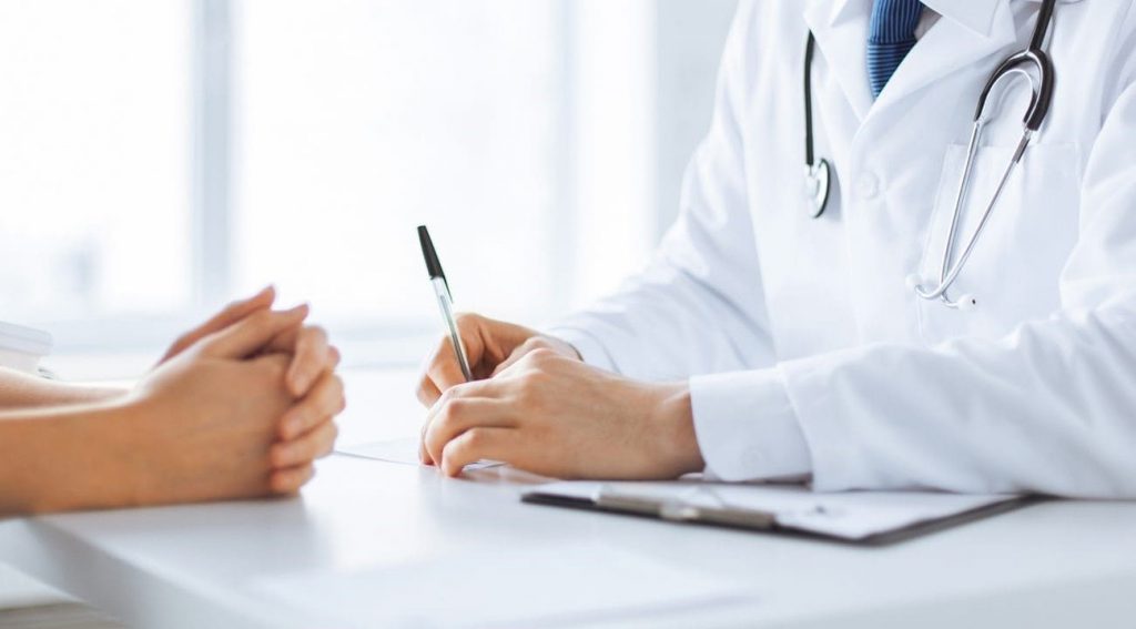 Tính hợp pháp và minh bạch về mặt giấy tờ của cơ sở y tế
