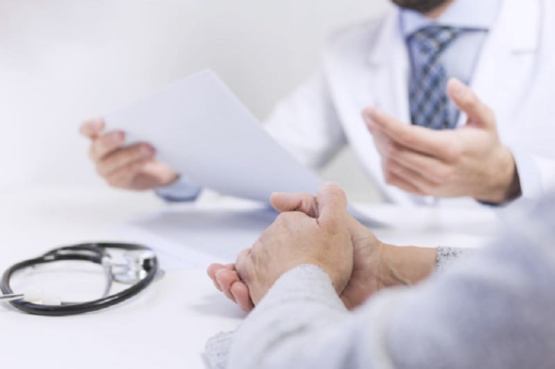 Khai thác tiền sử bệnh lý và khám lâm sàng