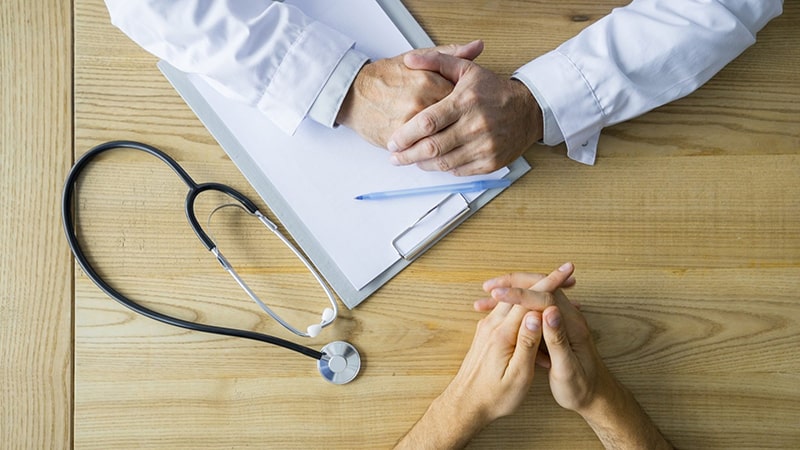 Liệu mắc bệnh trĩ có được bảo hiểm chi trả hay không?