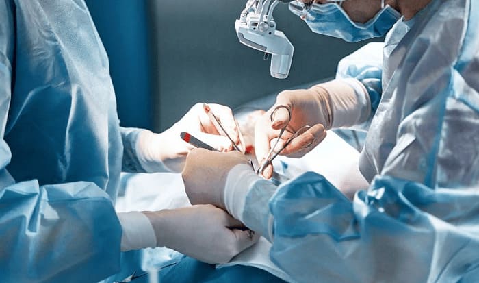 Can thiệp thủ thuật ngoại khoa