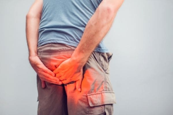Biến chứng nếu không tìm cách làm co búi trĩ nội