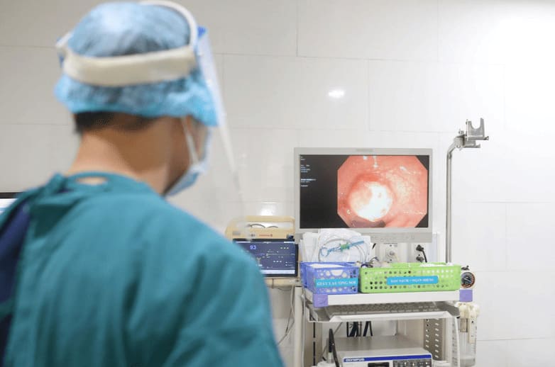Chi phí chữa polyp hậu môn phụ thuộc vào phương pháp điều trị