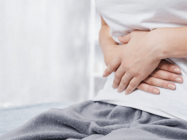 Điều trị đi ngoài ra máu và chất nhầy chi phí ra sao?