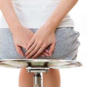 Cầm máu nứt kẽ hậu môn đúng cách như thế nào?