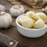 Chữa ngứa hậu môn bằng tỏi và công dụng