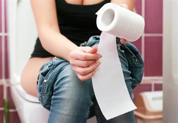 Lý do nào gây nên tình trạng ngứa hậu môn? - Do Thói quen vệ sinh vùng hậu môn sai cách
